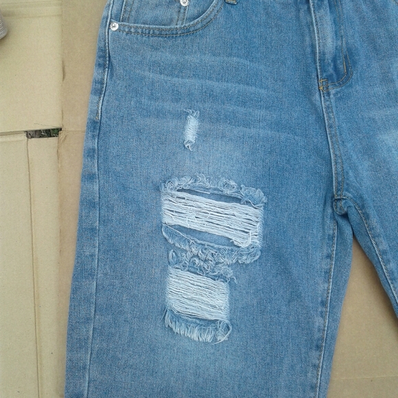 Tough Love size 32 stylish jean shorts - Picture 4 of 13